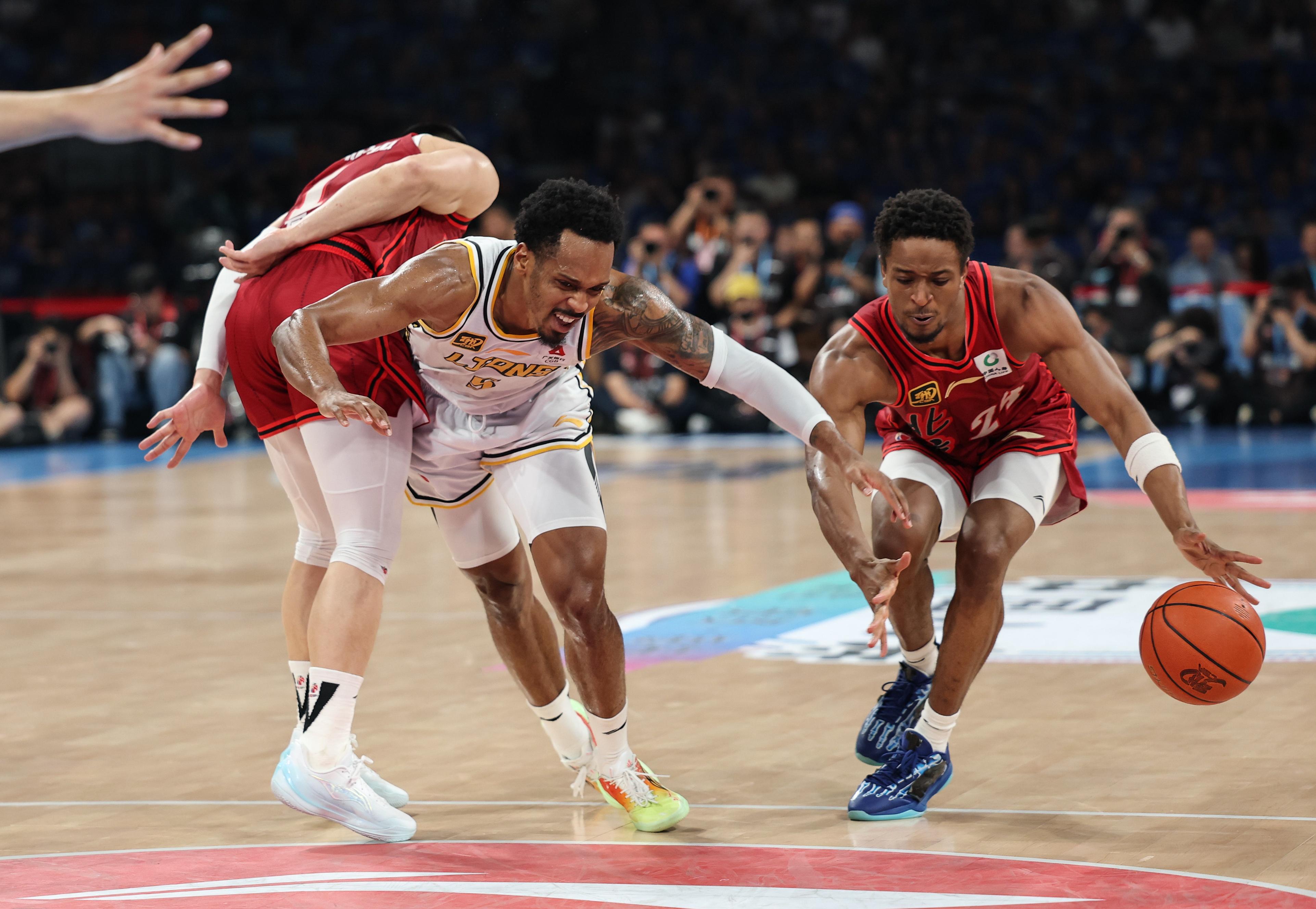 开云体育下载-欧篮联清晨再迎强敌;广州队复出首秀;主帅态度——目标明确;高层口径保持一致的简单介绍